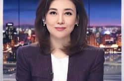 央视第一美女太漂亮,美貌与才华并重的璀璨之星