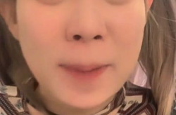 我不是网红小说,从素人到网络红星的蜕变之旅